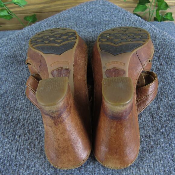 Born Women's Crown Slide Brown Leather Sz 8 Medium Gently Used 2025 - Picture 7 of 8